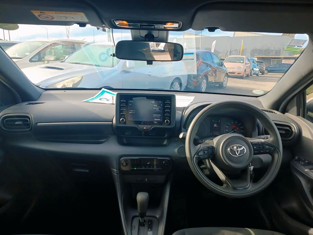 2020 Toyota Yaris thumbnail