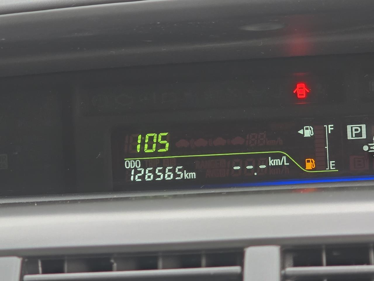 2012 Toyota Prius thumbnail