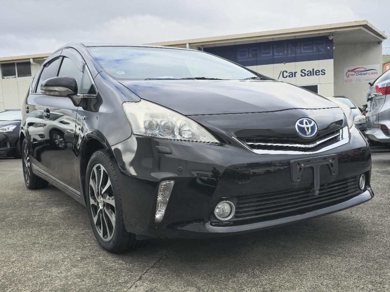 2012 Toyota Prius thumbnail