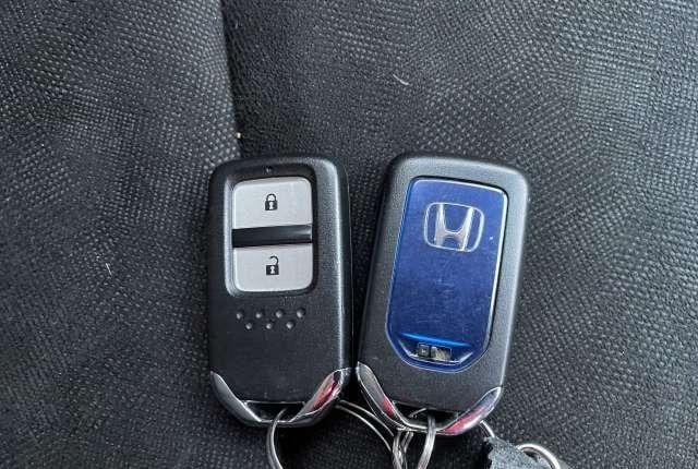 2017 Honda Shuttle thumbnail
