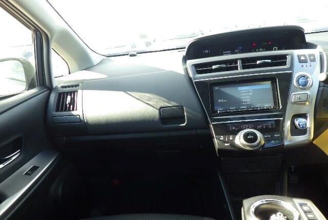 2015 Toyota Prius thumbnail