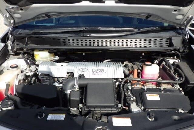 2015 Toyota Prius thumbnail