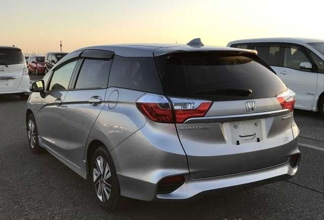 2017 Honda Shuttle thumbnail