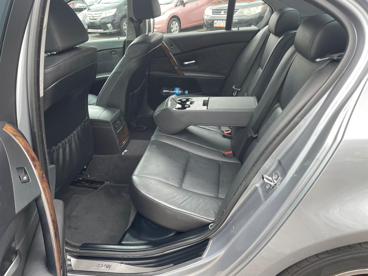 2005 BMW 520I thumbnail