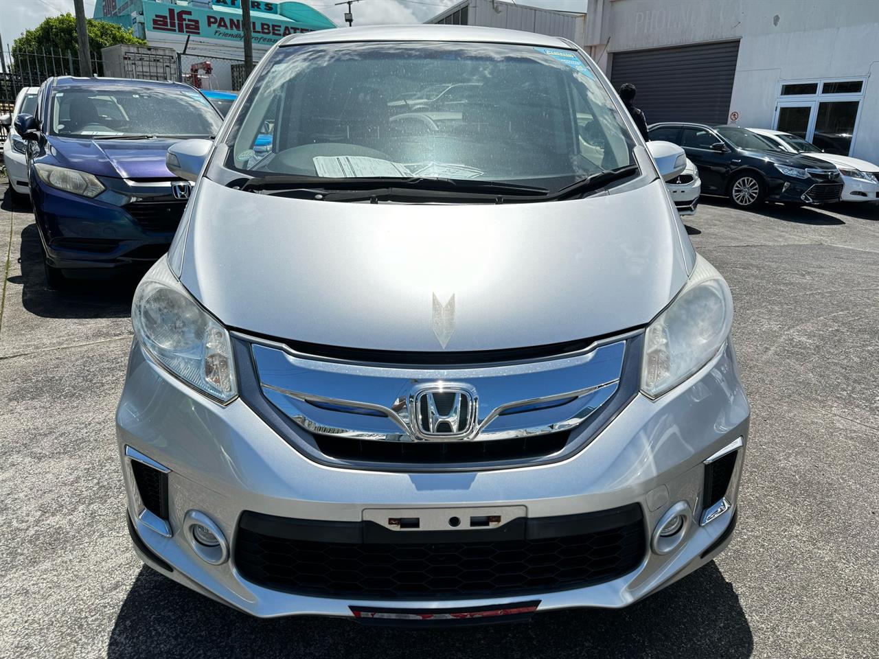 2015 Honda Freed thumbnail