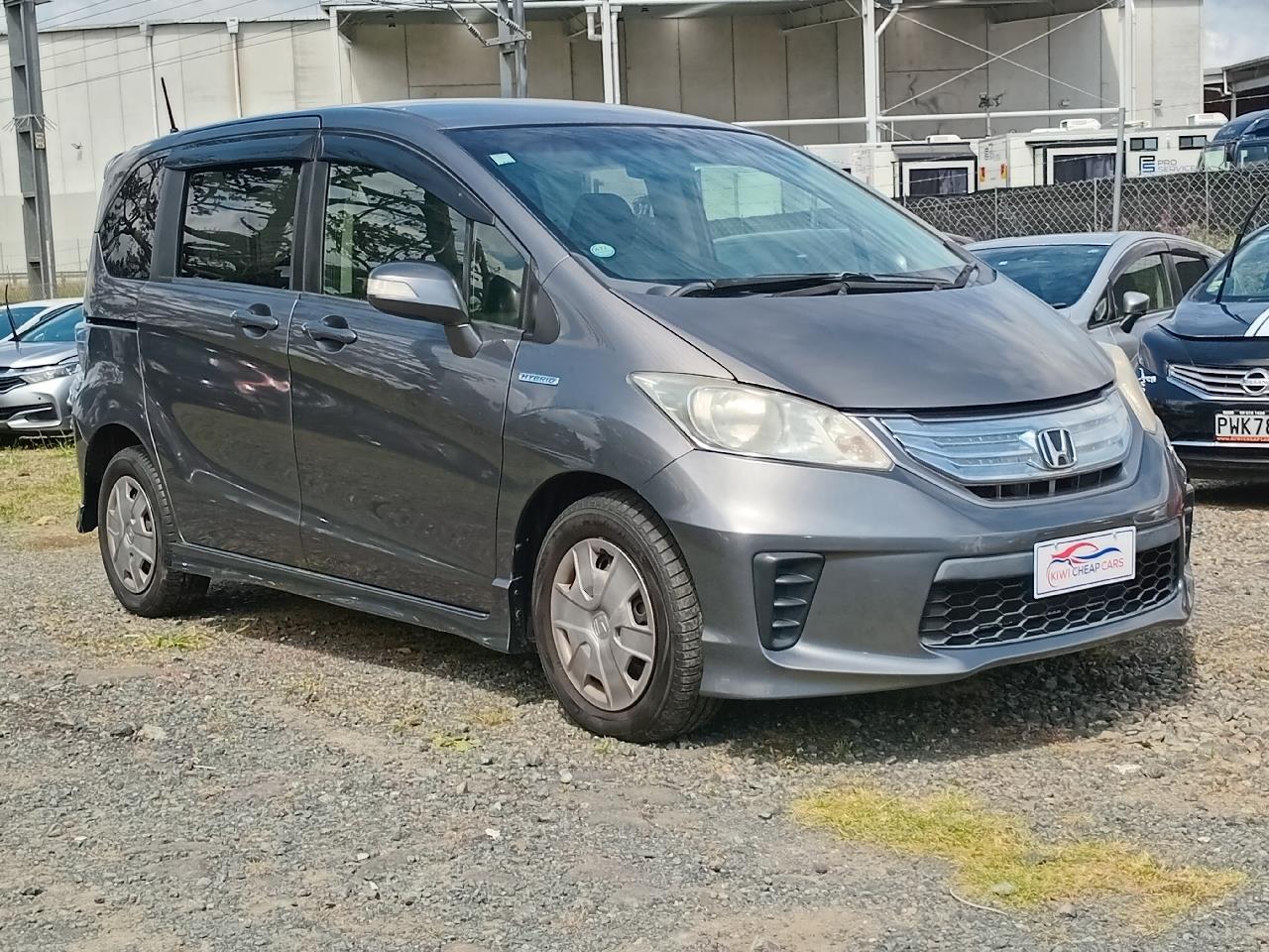 2012 Honda Freed thumbnail