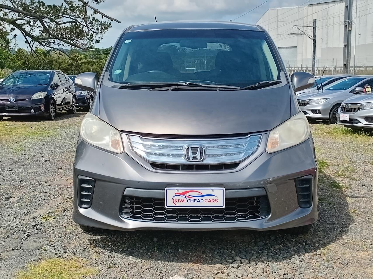 2012 Honda Freed thumbnail