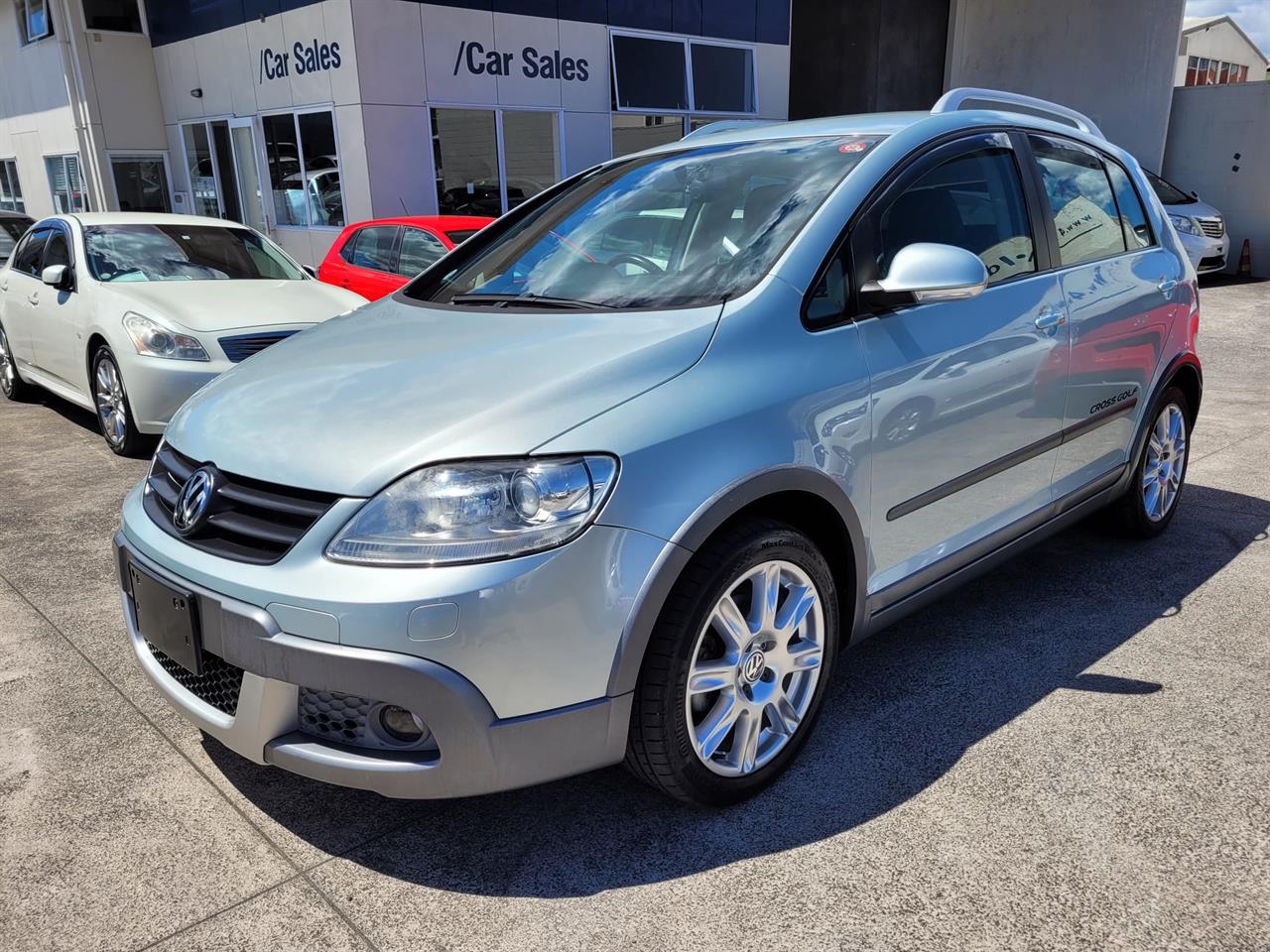 2008 Volkswagen Golf thumbnail
