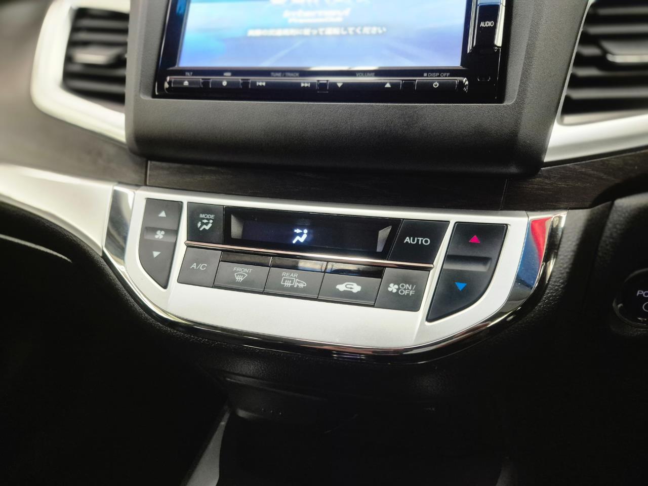 2015 Honda JADE thumbnail