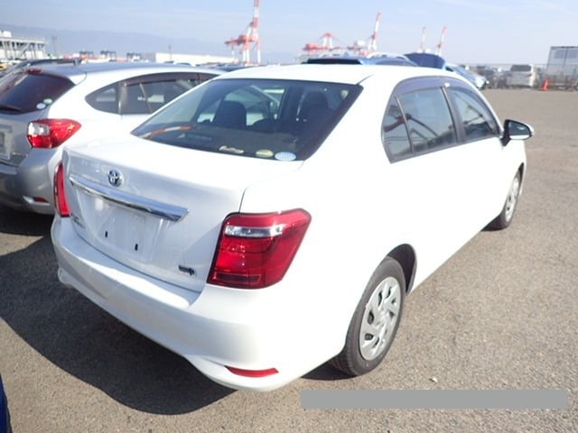 2020 Toyota Corolla thumbnail