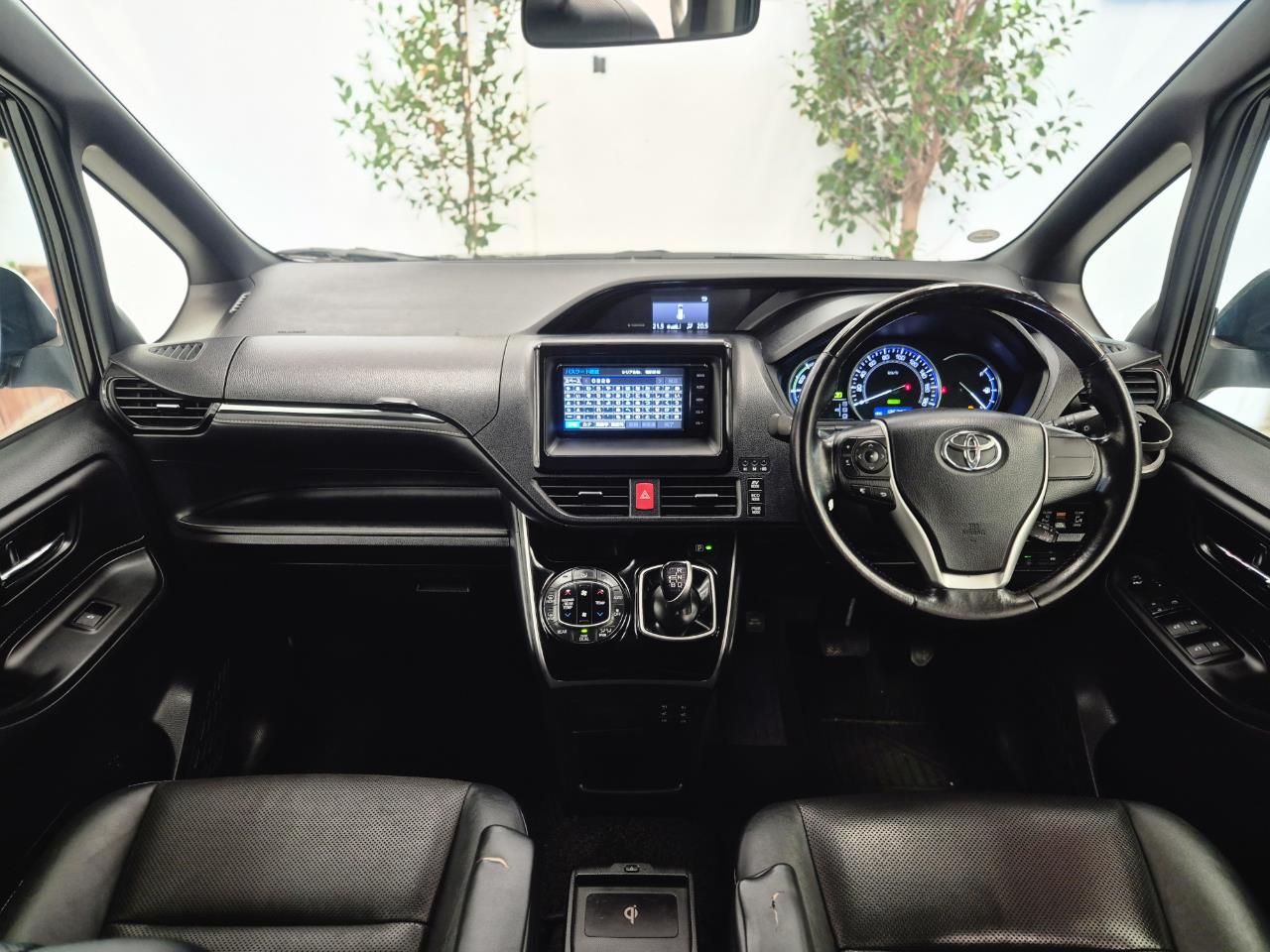 2015 Toyota ESQUIRE thumbnail