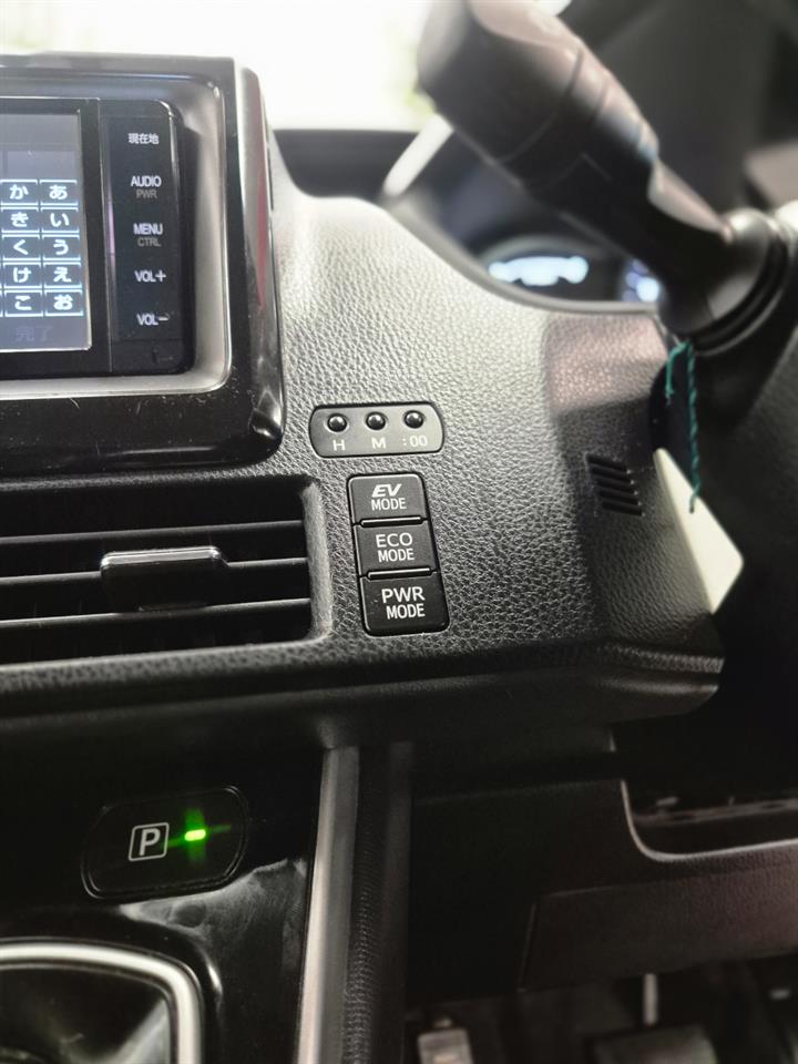 2015 Toyota ESQUIRE thumbnail