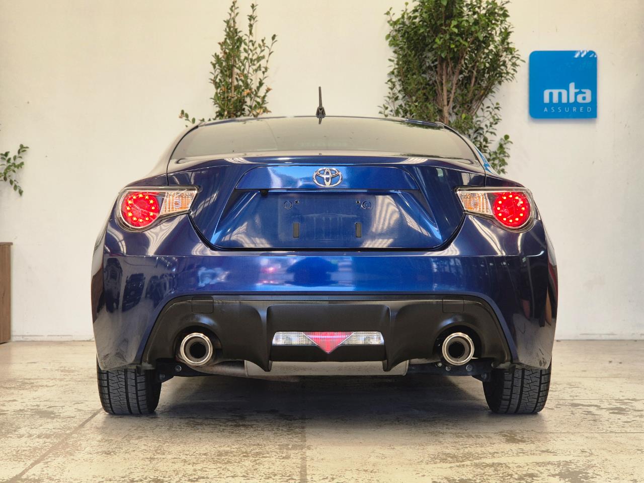 2013 Toyota 86 thumbnail