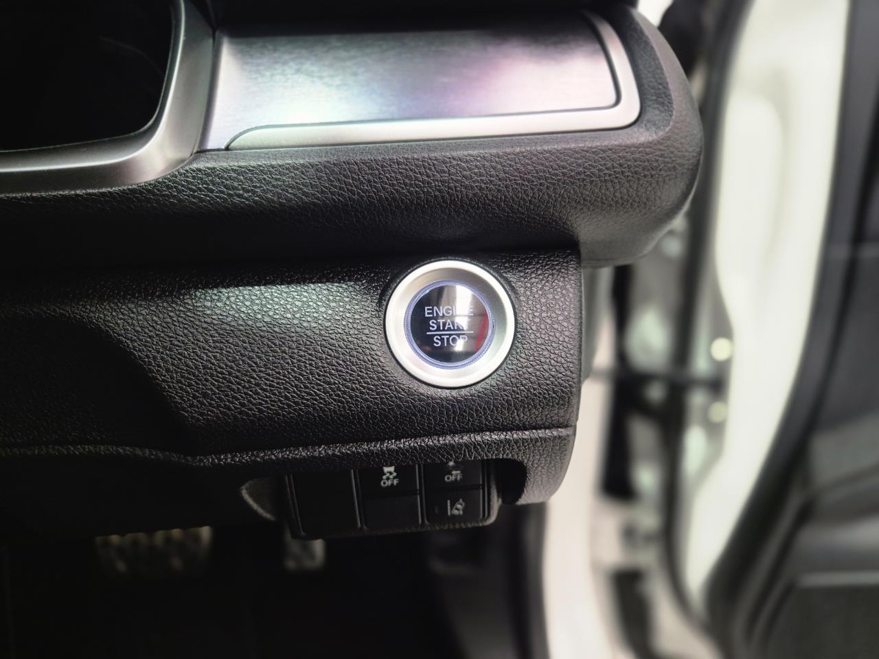 2018 Honda Civic thumbnail