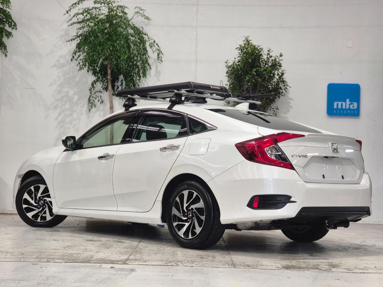 2018 Honda Civic thumbnail
