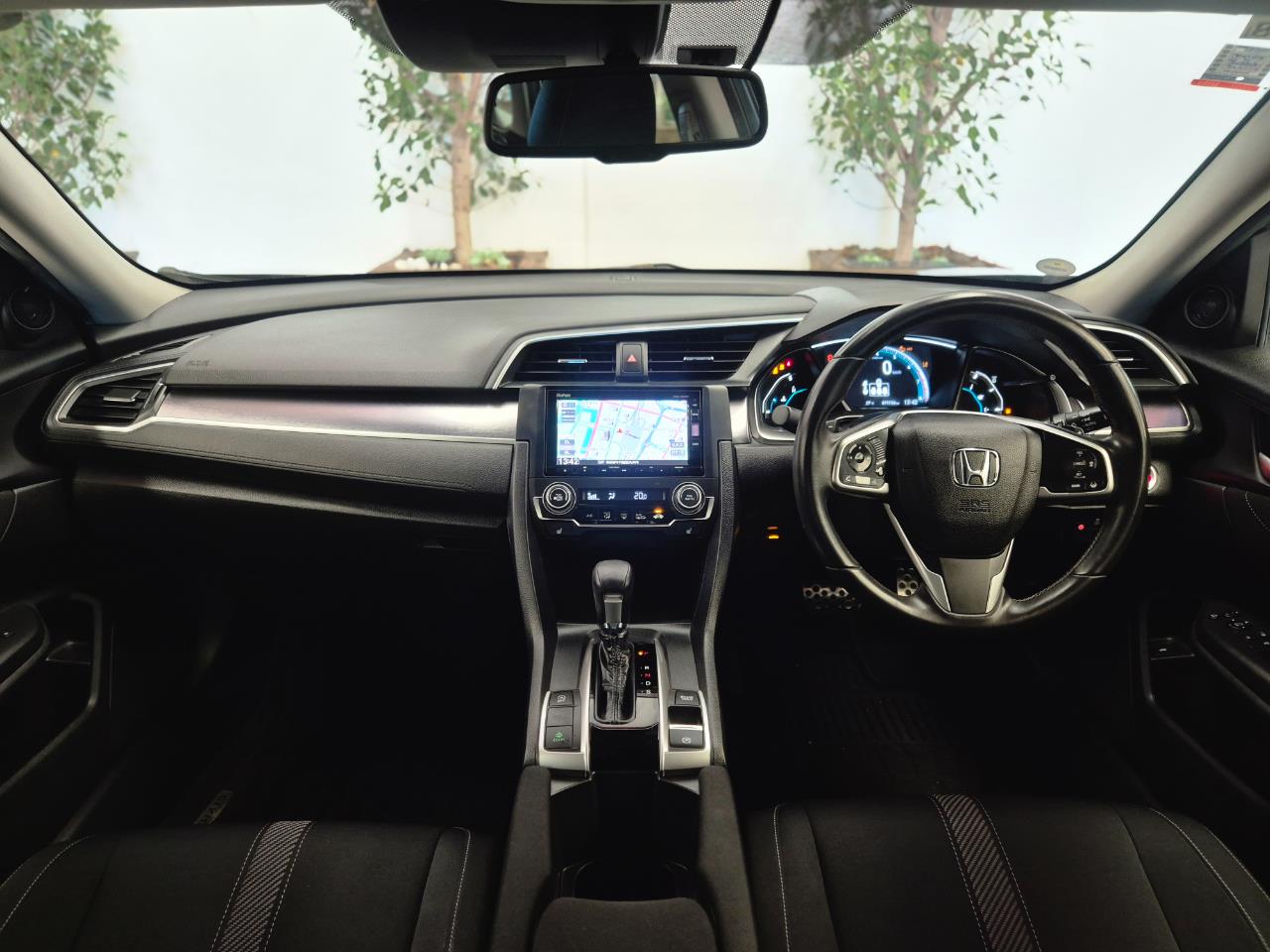 2018 Honda Civic thumbnail