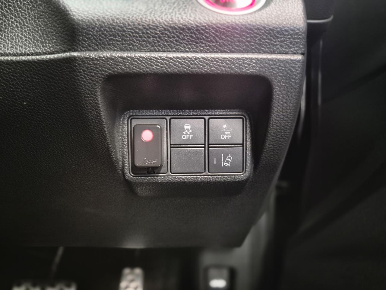 2018 Honda Civic thumbnail