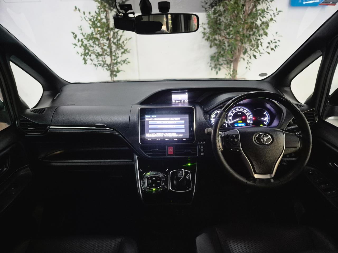 2015 Toyota ESQUIRE thumbnail