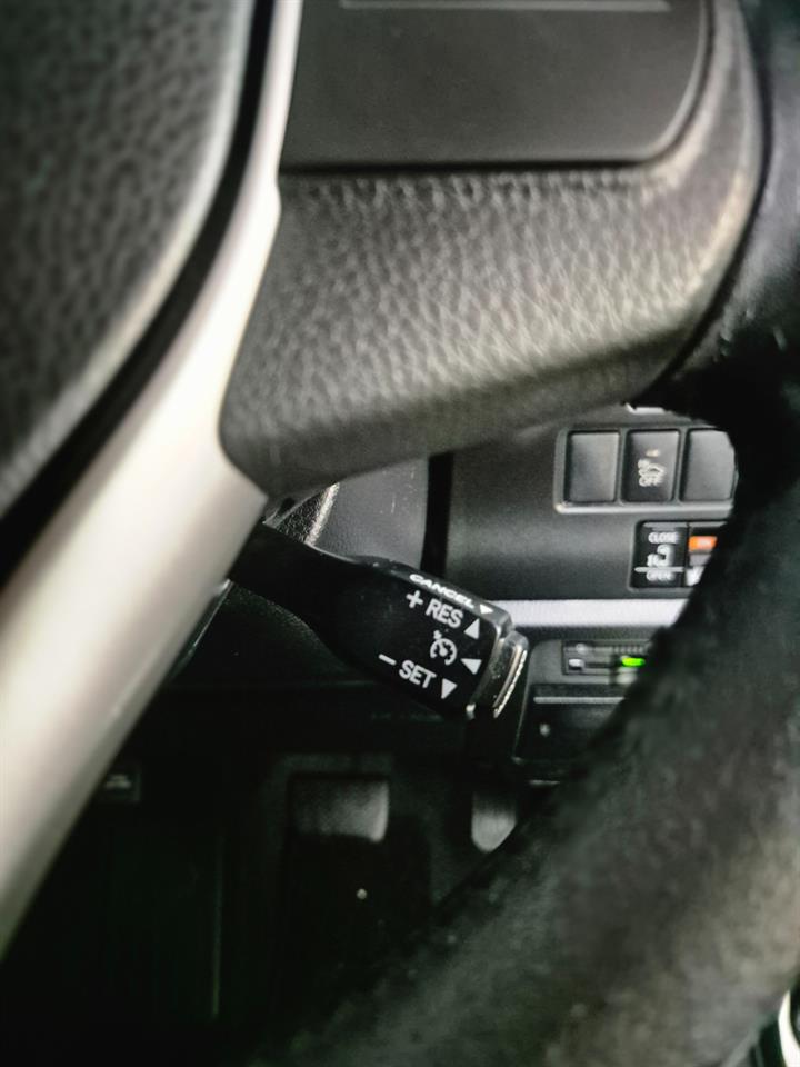2015 Toyota ESQUIRE thumbnail