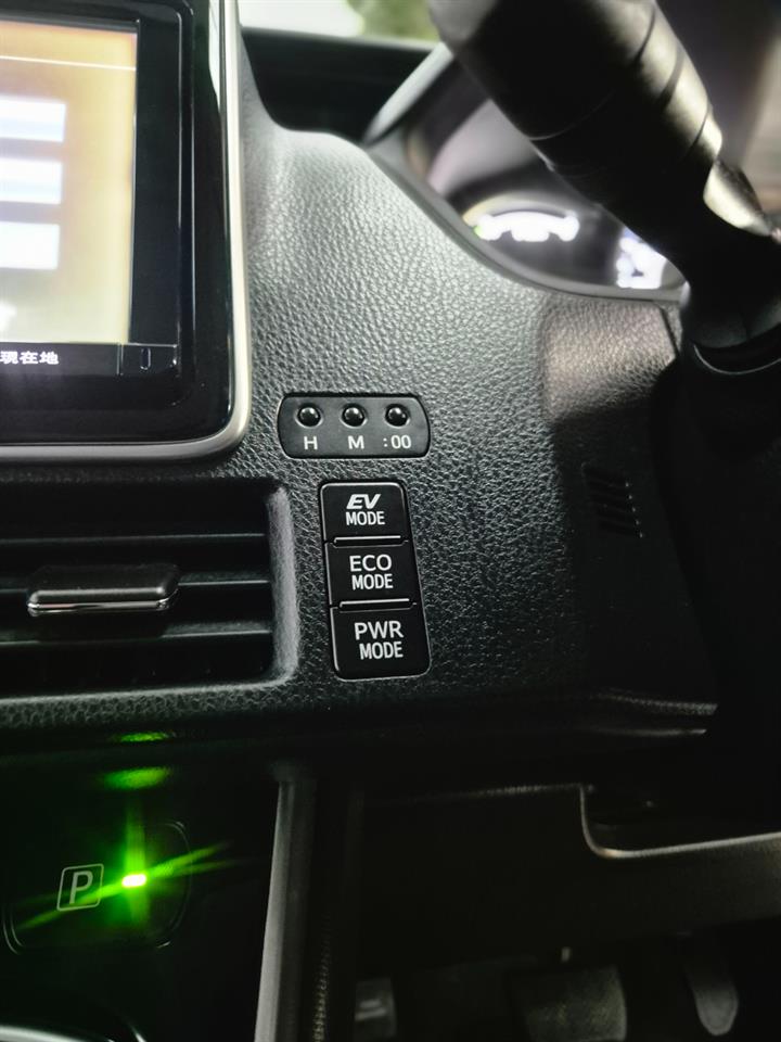 2015 Toyota ESQUIRE thumbnail