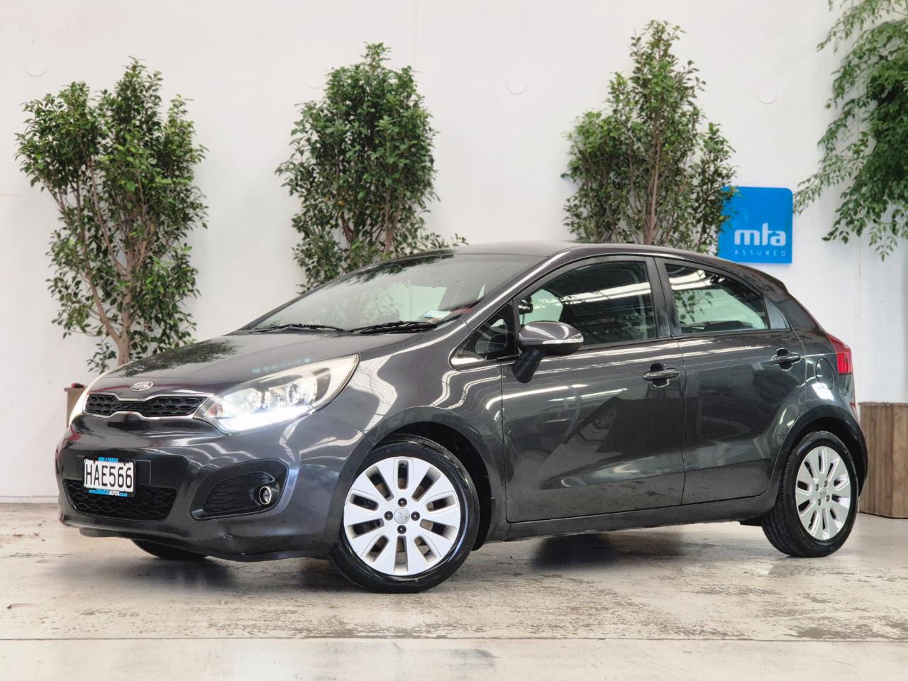 2013 Kia Rio thumbnail
