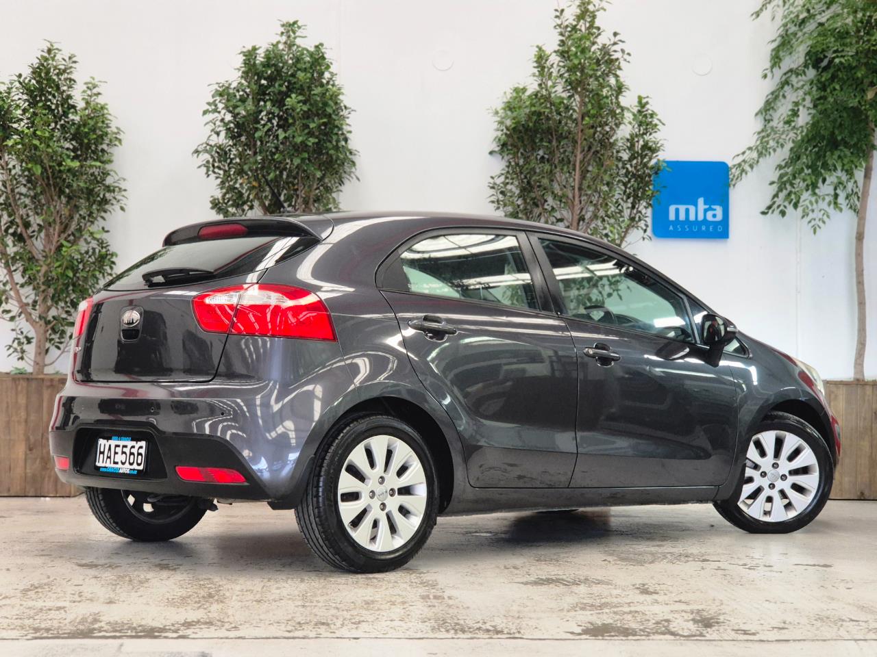 2013 Kia Rio thumbnail
