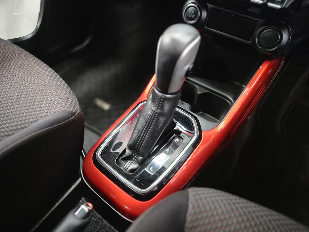 2017 Suzuki IGNIS thumbnail