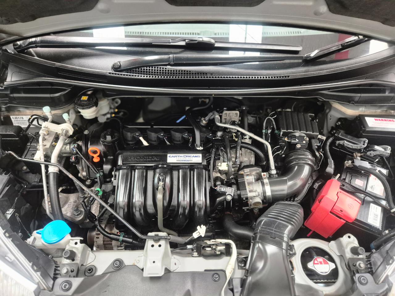 2016 Honda Jazz thumbnail