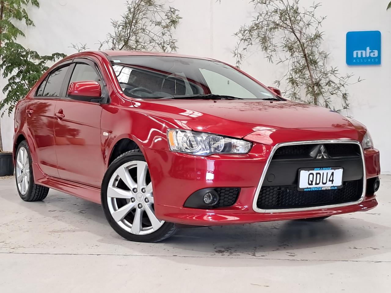 2013 Mitsubishi Galant thumbnail