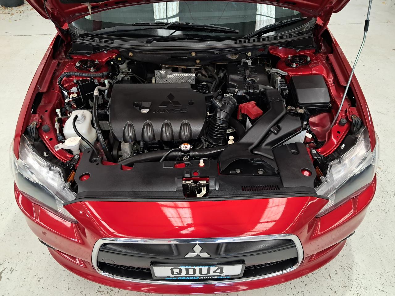 2013 Mitsubishi Galant thumbnail