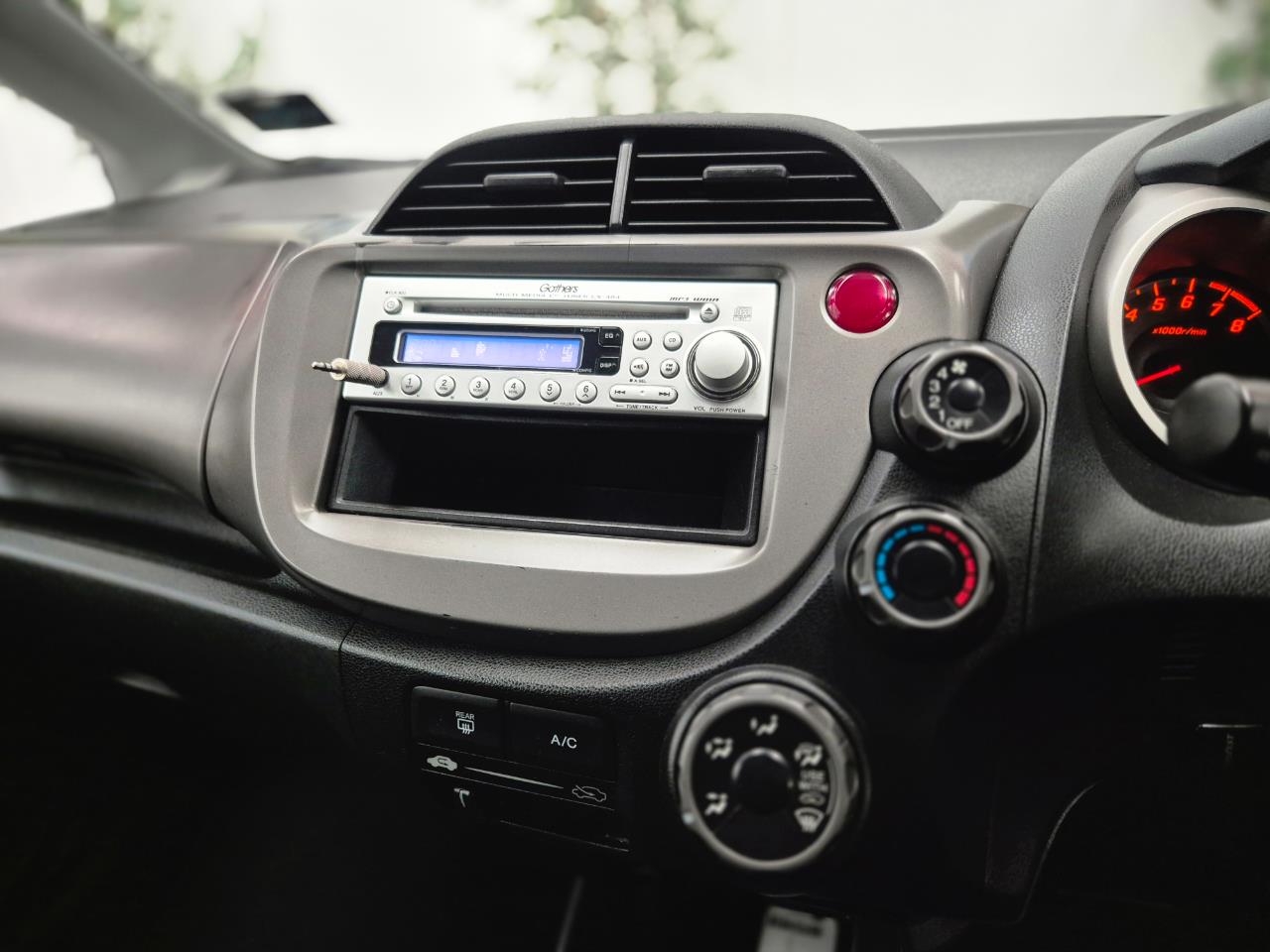 2008 Honda Fit thumbnail