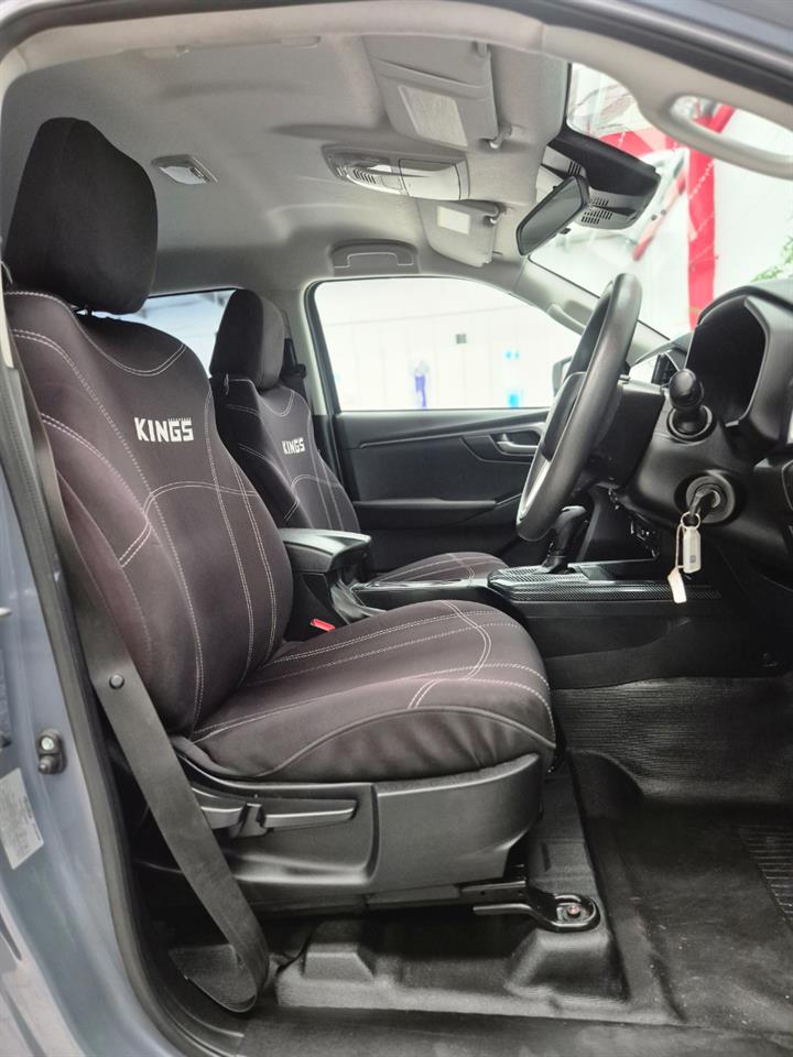 2023 Isuzu D-Max thumbnail