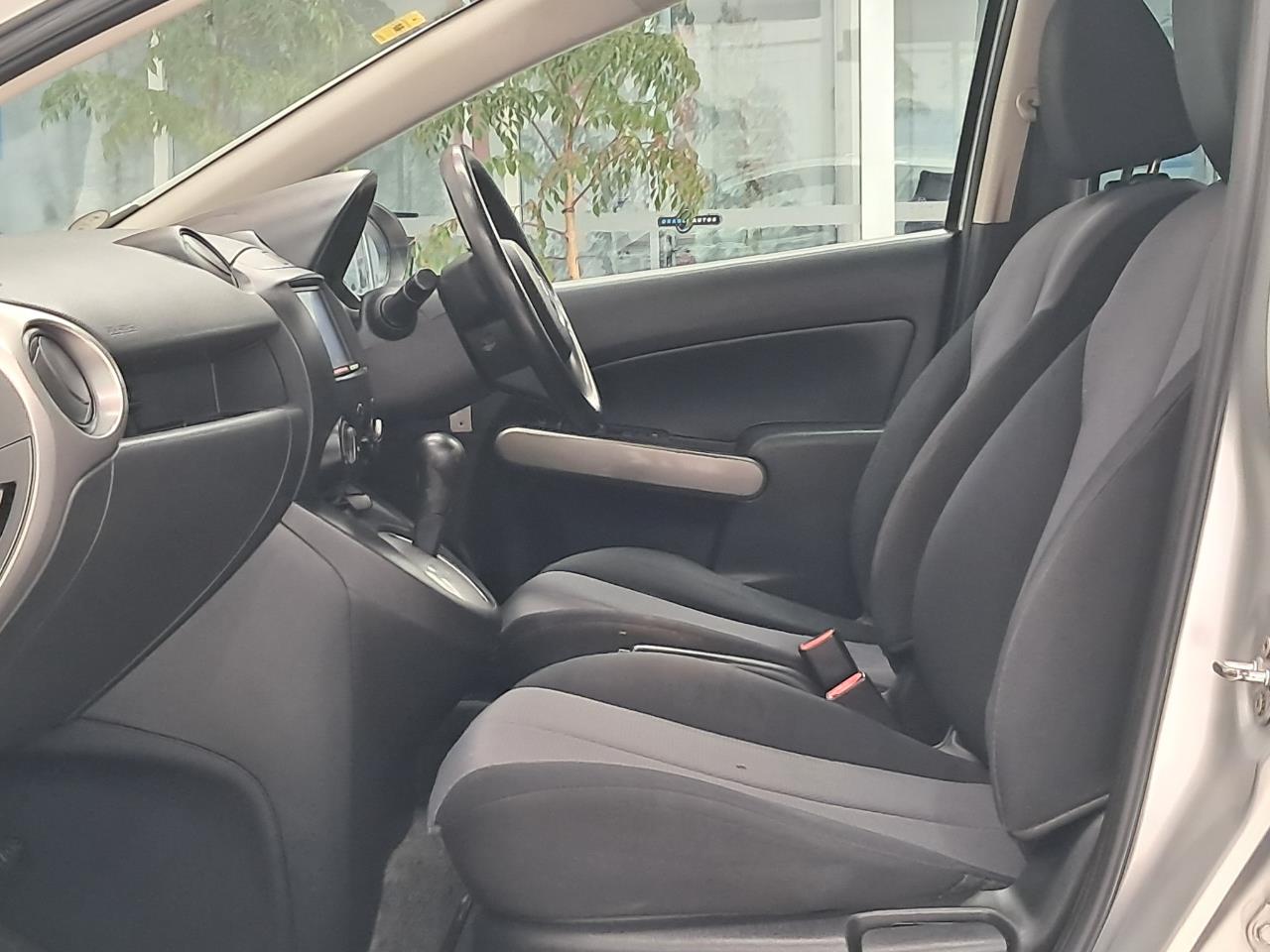 2008 Mazda Demio thumbnail