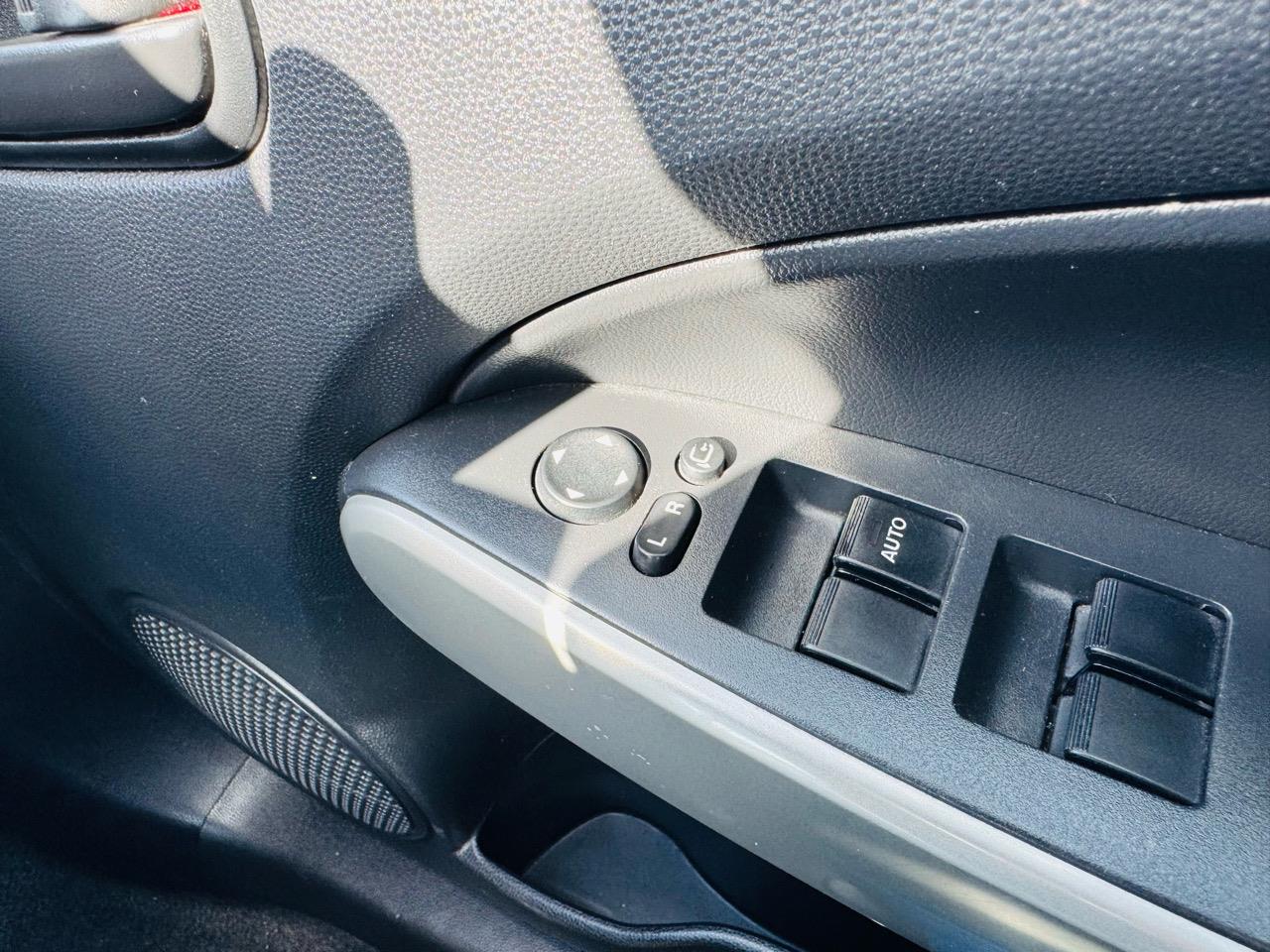 2008 Mazda Demio thumbnail