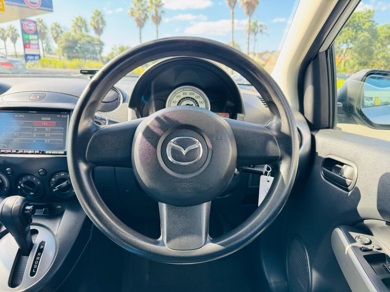 2008 Mazda Demio thumbnail