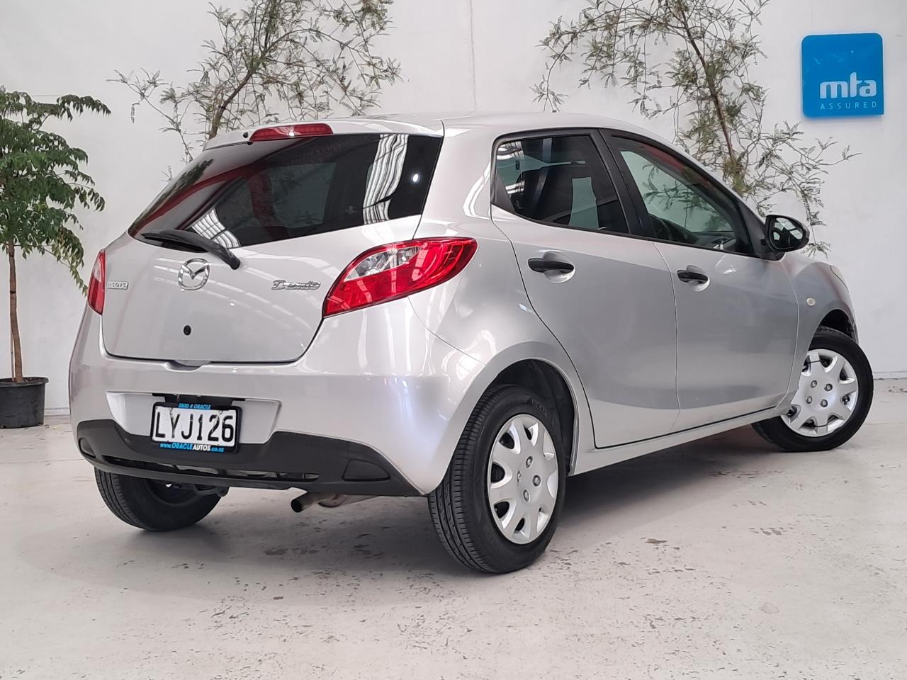 2008 Mazda Demio thumbnail