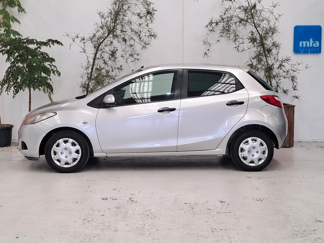 2008 Mazda Demio thumbnail