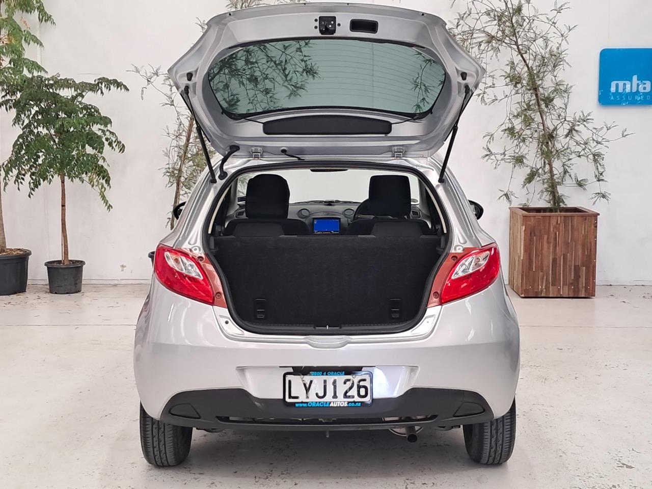 2008 Mazda Demio thumbnail