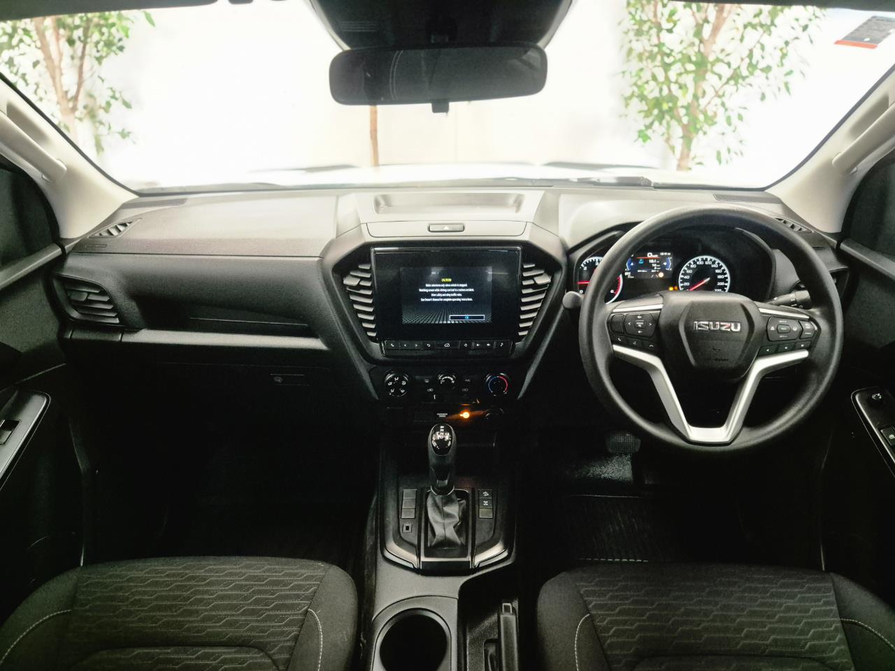 2023 Isuzu D-Max thumbnail