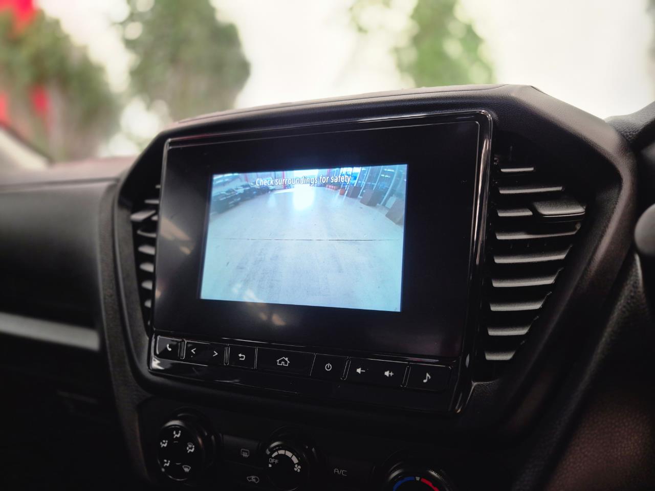 2023 Isuzu D-Max thumbnail