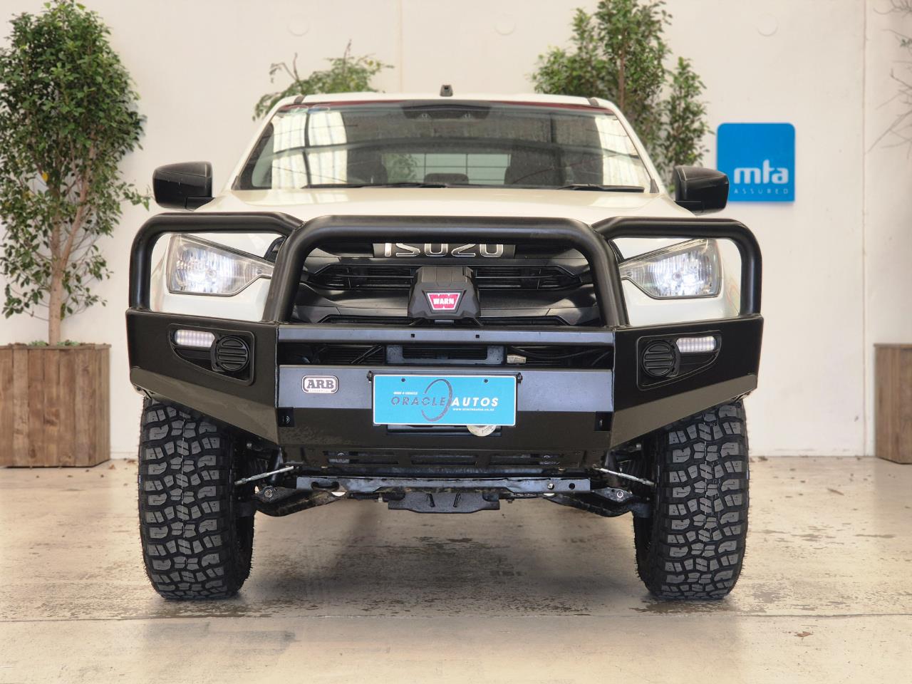 2023 Isuzu D-Max thumbnail