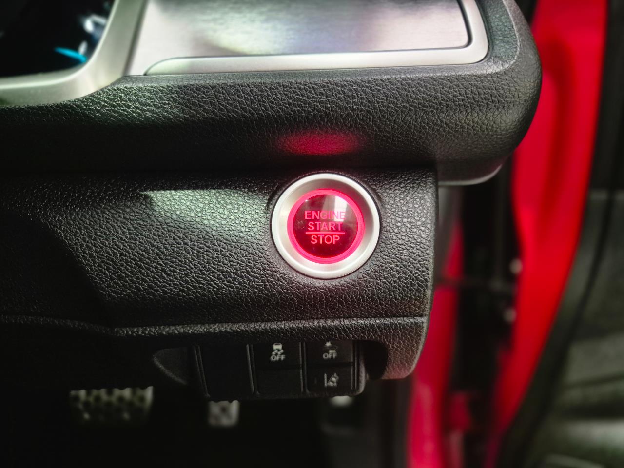 2017 Honda Civic thumbnail