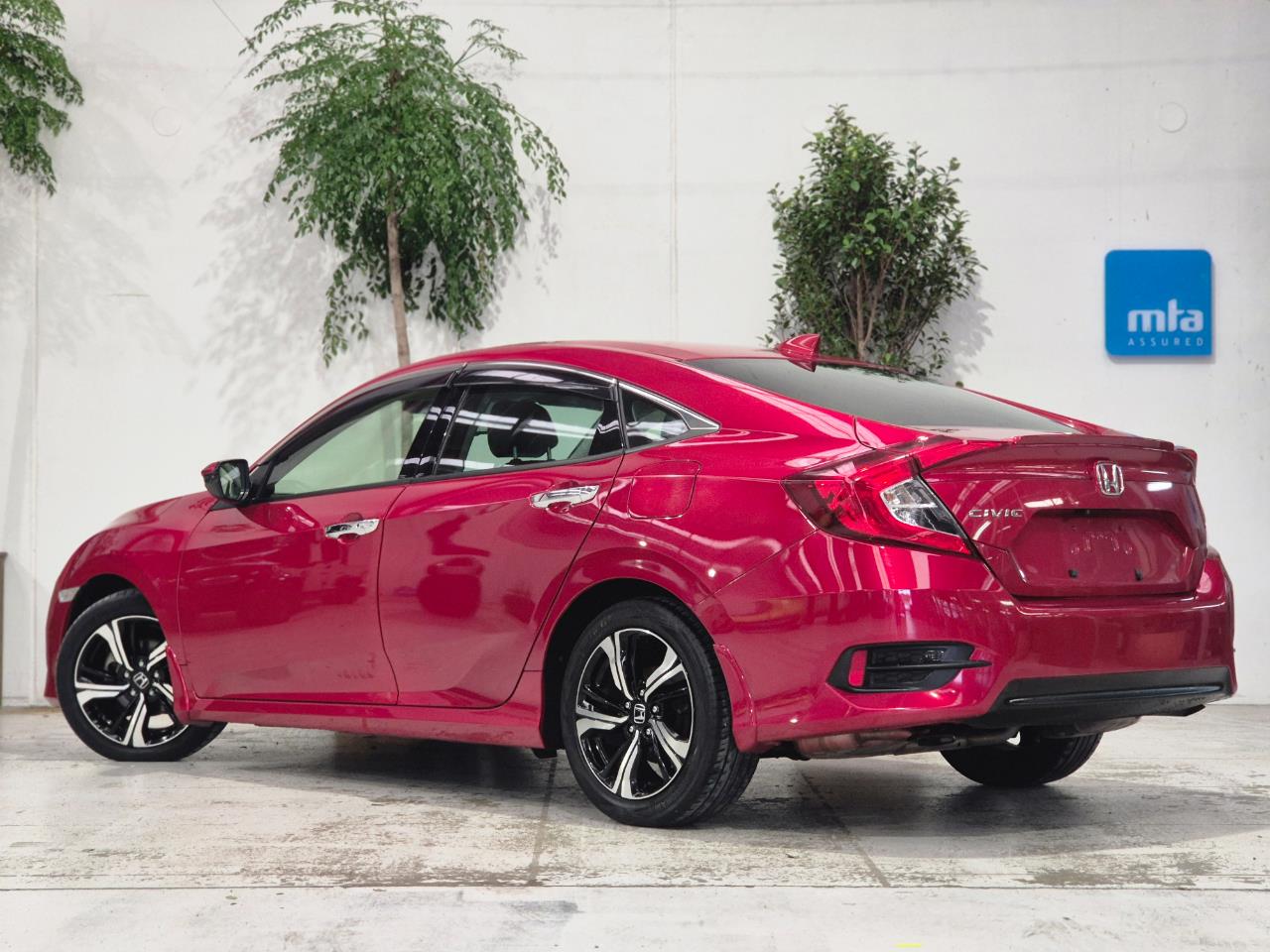 2017 Honda Civic thumbnail