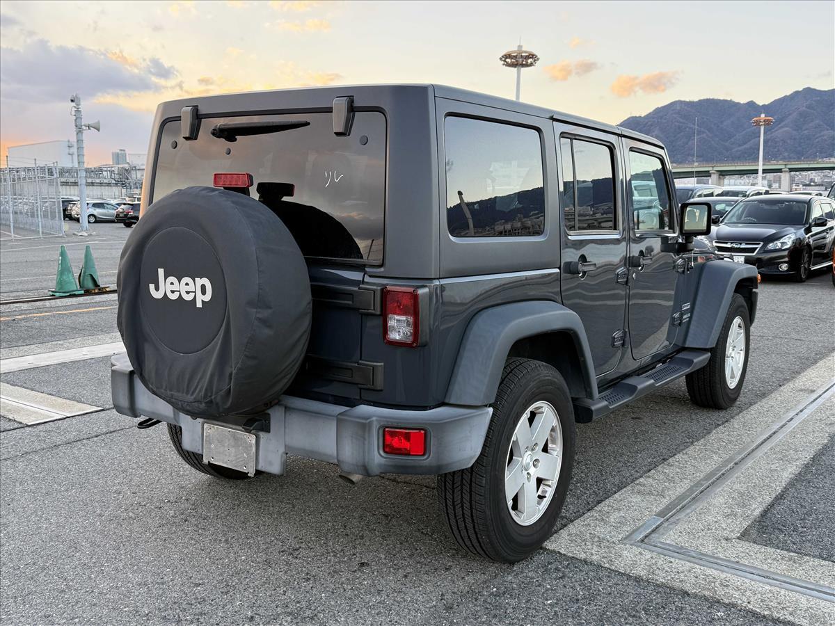2017 Jeep WRANGLER thumbnail