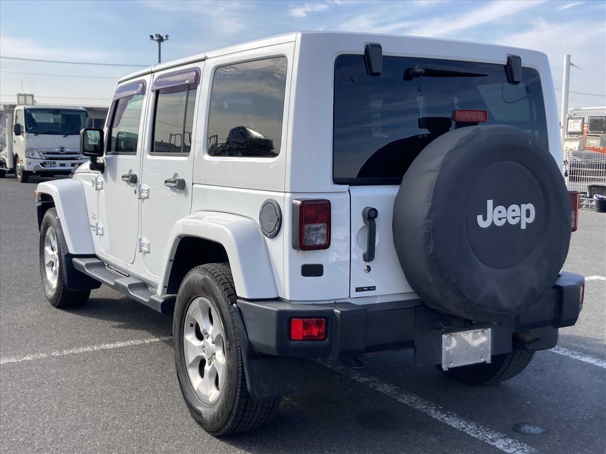 2016 Jeep JEEP thumbnail