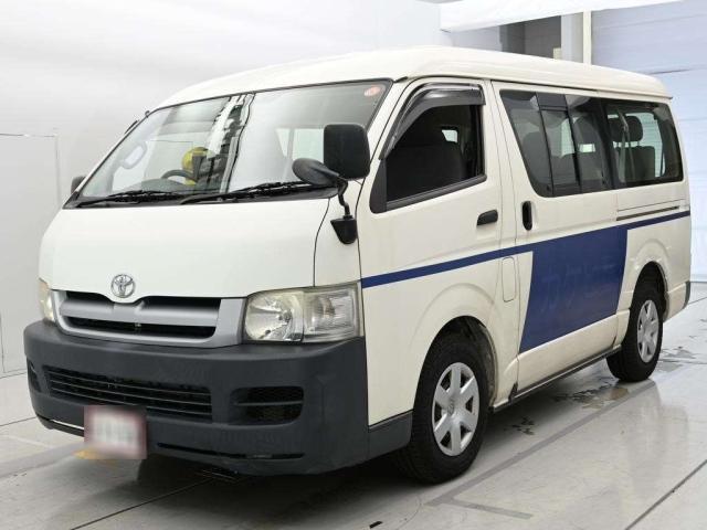 2006 Toyota Hiace thumbnail