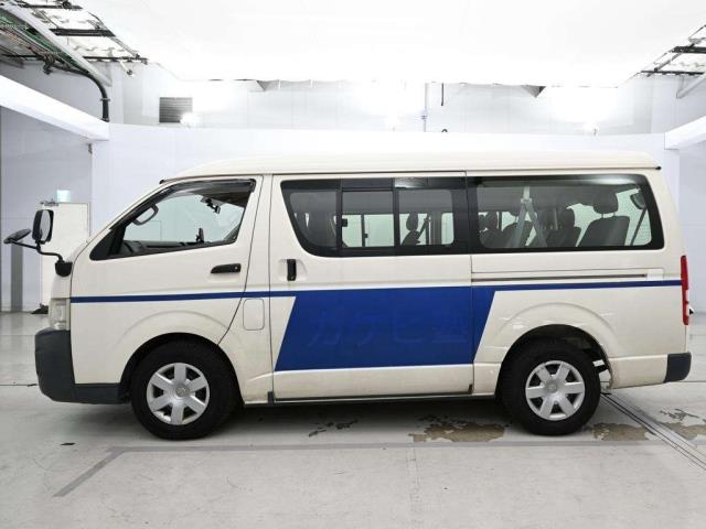 2006 Toyota Hiace thumbnail