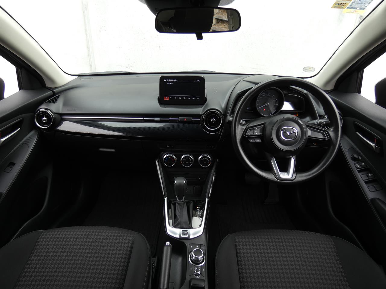 2018 Mazda DEMIO thumbnail