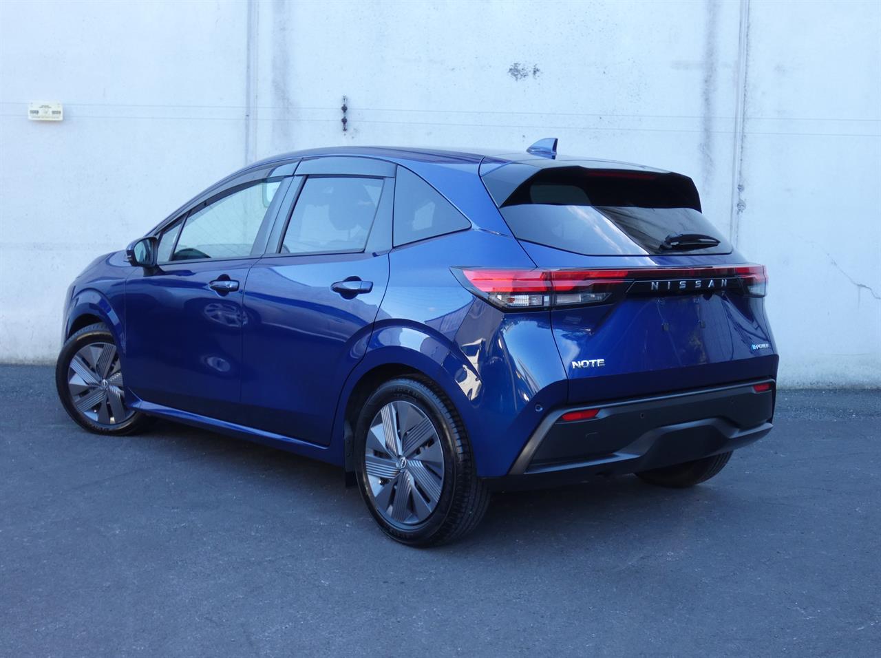 2021 Nissan NOTE thumbnail