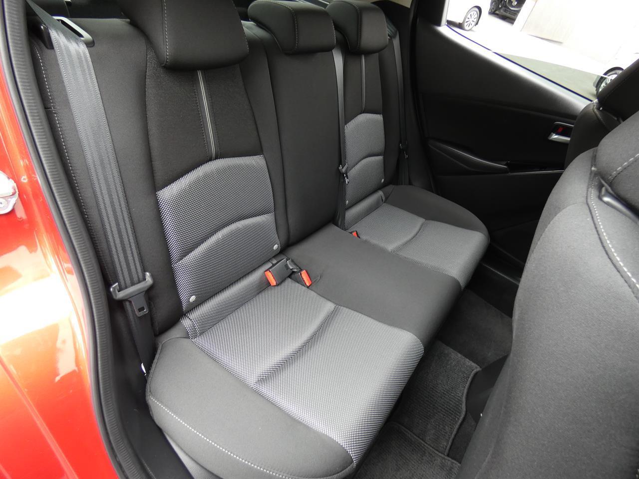 2017 Mazda DEMIO thumbnail
